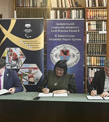У Берегові підписано угоду про співпрацю між Закарпатським угорським університетом та Угорським паралімпійським комітетом