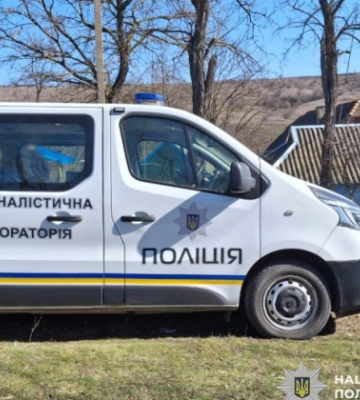 За $10 тисяч обіцяв виїзд за кордон ухилянту "під виглядом священника": у Києві затримали ділка