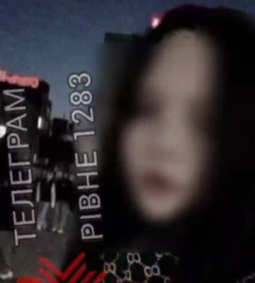У Рівному підлітки під російську музику знімали відео біля портретів загиблих