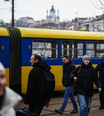 В Киеве электротранспорт приостановил движение на отдельных участках