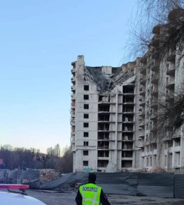 РФ атакувала майже 500 безпілотниками та ракетами, є влучання на 28 локаціях