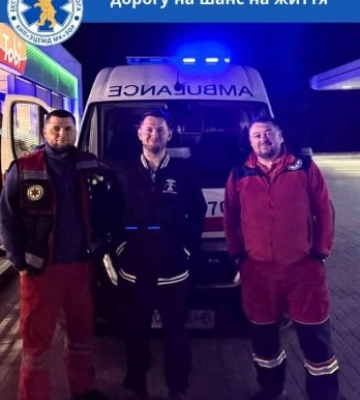 Між життям і трасою: як закарпатські медики 800 кілометрів виборювали пацієнтку в смерті