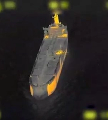Берегова охорона Швеції взяла на абордаж російський танкер тіньового флоту. ВIДЕО