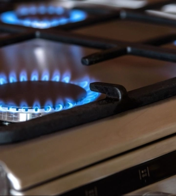 На Київщині 6 населених пунктів лишились без тепло- та газопостачання через обстріл – ОВА