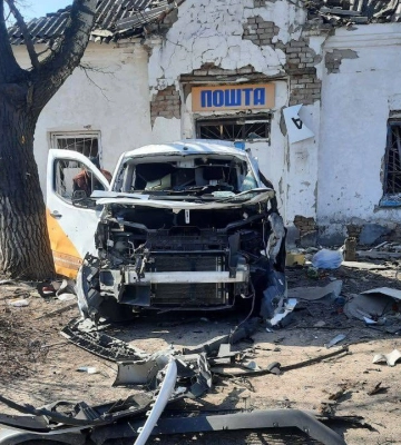 Від російських ударів за добу постраждали чотири відділення Укрпошти у різних областях