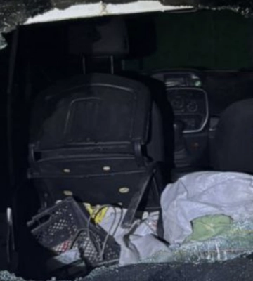 В Одесі чоловік розтрощив чуже авто