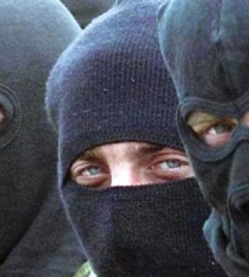 Напад на суддю в Дніпрі: поліція відкрила дві кримінальні справи (оновлено) (Відео)