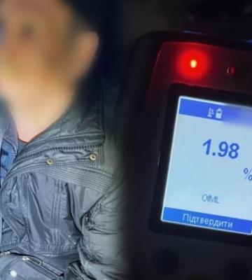 Випив після ДТП: у Луцьку 72-річний водій влетів у бордюр