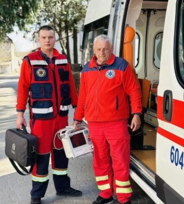 Берегівська СЕМД Закарпатська область: парамедики вирвали жінку з лап смерті прямо в кареті «швидкої»