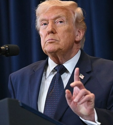 Трамп втрачає інтерес до України - FT
