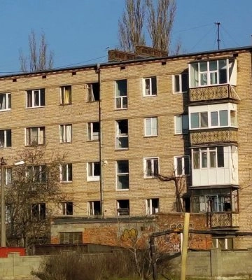 Ворожий безпілотник пошкодив навчальний заклад