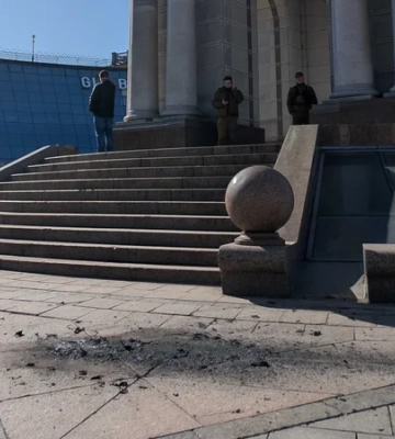 У самому центрі Києва впали уламки БпЛА