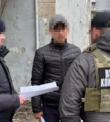 СБУ викрила дезертира, який на замовлення рф коригував повітряні атаки рашистів по Дніпру
