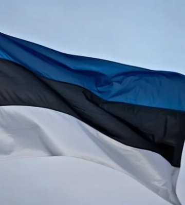 Эстония строит военный городок в Нарве у границы с Россией