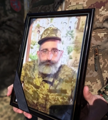 Другий день поспіль громада у жалобі: на Волині провели у вічність Героя Миколу Сахарчука