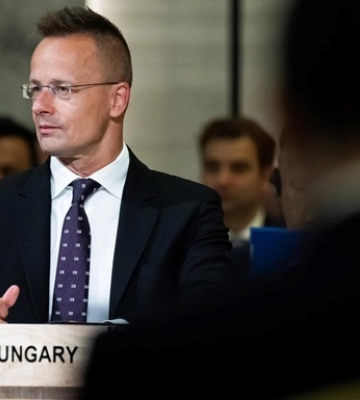 Сийярто заявил, что Украина отказалась проводить консультации по нефтепроводу «Дружба»