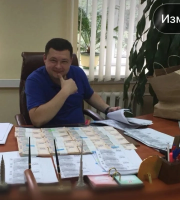 Заступника начальника СБУ Рівненщини впіймали на хабарі за видобуток бурштину