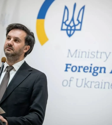 Сіярто заявив про "зрив зустрічі" щодо Дружби
