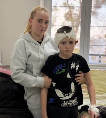 У Львові 10-річному хлопчику після менінгіту встановили кохлеарний імплант