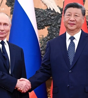 Китай через війну на Близькому Сході робить ставку на російську нафту