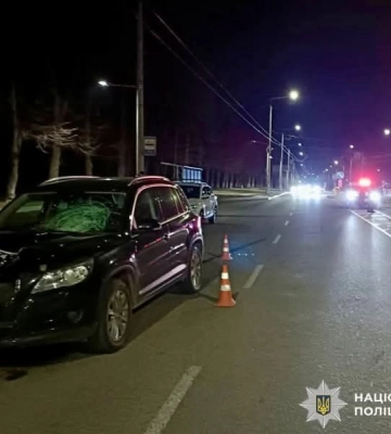 У Вінниці молодий водій легковика скоїв наїзд на 18-річну дівчину