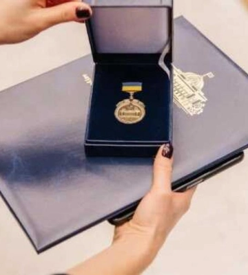 Педагогів Рівненщини запрошують подаватися на премію імені Василя Сухомлинського