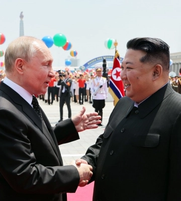 Ким Чен Ын получил от Путина 14 млрд долларов за солдат и оружие для войны в Украине