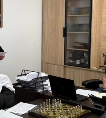 Слідчі викрили корупцію на закупівлях обладнання для лікарень: підозрюють медиків із Вінниччини, Житомирщини та Сумщини