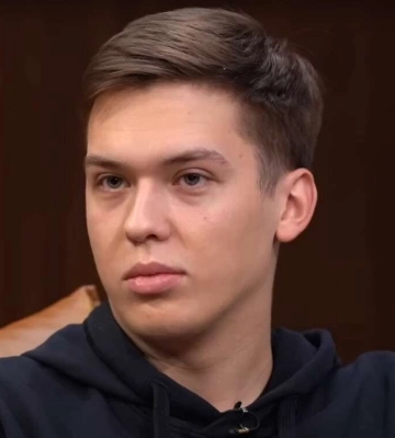 Блогер Лачен нічого не відповів на звинувачення у фіктивному бронюванні на оборонних підприємствах!