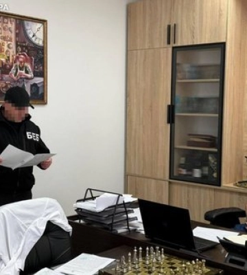 Схема на 5,6 мільйона гривень: викрито розтрату бюджетних коштів на закупівлях для лікарень. ФОТОрепортаж