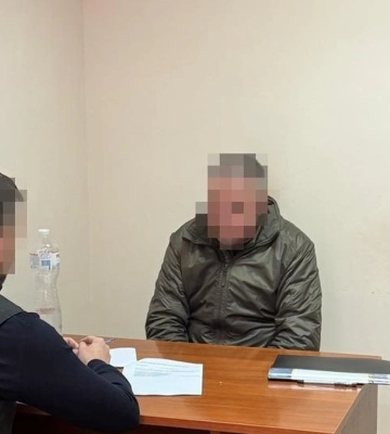 Двум высокопоставленным чиновникам управлений СБУ Киева и Ривненской области, уличенным в получении взятки в размере 620 тыс.&amp;hellip;
