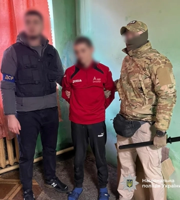 Нацполіція ліквідувала канали постачання наркотиків до Київського СІЗО та колонії