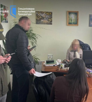НАБУ і САП викрили начальницю одного з управлінь податкової Сумщини