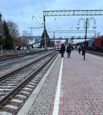 Інтерсіті Київ  Харків тимчасово курсуватиме до Полтави, далі  пересадка