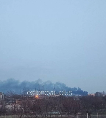 Атака на оккупированный Мелитополь: в районе аэродрома сгорели резервуары с топливом