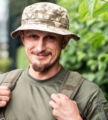 Пішов добровольцем на війну: у Луцьку відбудеться прощання із полеглим Героєм Дмитром Гуцаленком