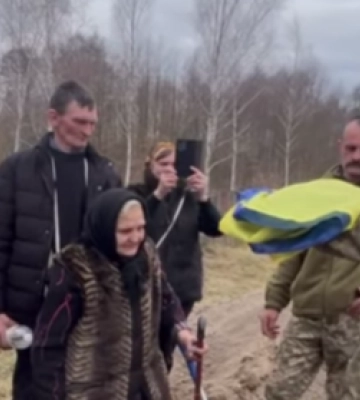 Понад рік вважався зниклим безвісти: на Волині провели в останню дорогу Героя Юрія Кравчука