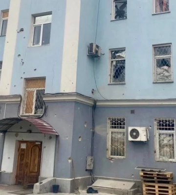В Херсоне российские оккупанты нанесли удар по зданию налоговой