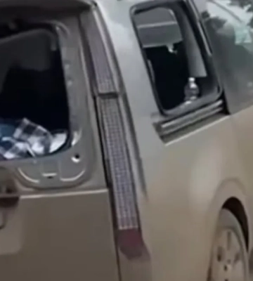 Дрон атаковал эвакуационный автомобил в Донецкой области: есть жертва и раненые. ВИДЕО