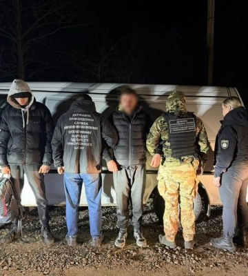 На Одещині викрили миколаївця, який за 6 тисяч доларів переправляв військовозобов'язаних до Молдови