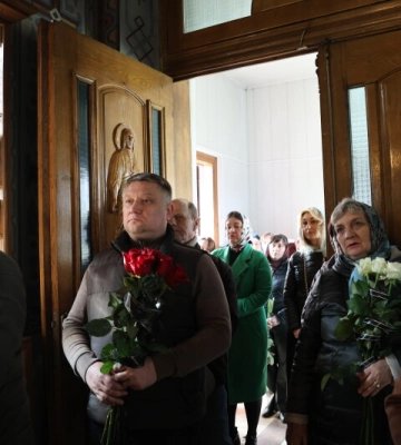 У Луцьку провели в останню дорогу полеглого Героя Дениса Савчука