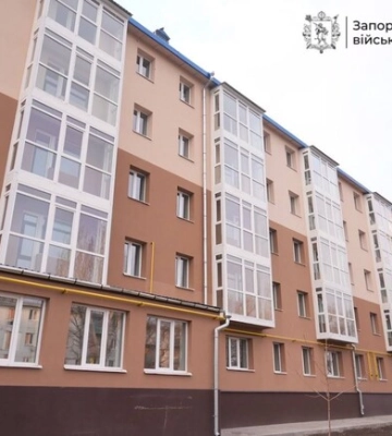 В Запорожье восстановили разрушенную многоэтажку на улице Независимой Украины