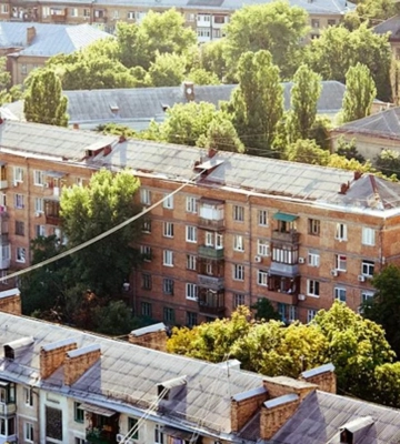 Держава допоможе Києву підготувати житловий фонд до наступної зими - Свириденко