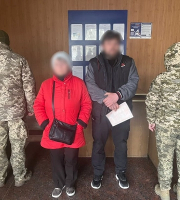 Одружився з 80-річною тещою: на Вінниччині затримали подружжя, яке хотіло незаконно виїхати за кордон