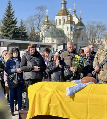 На Рівненщині провели в останню дорогу шістьох загиблих захисників