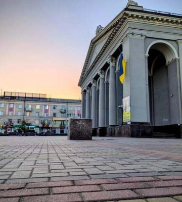 Рівненський драмтеатр передасть генератор колегам у Дніпро