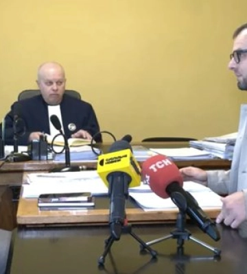 Поки син був у полоні: на Рівненщині мати отримала і витратила понад 4 млн грн військового