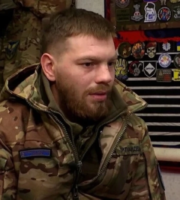Десантник, який самотужки тримав позицію в Покровську, вийшов до своїх і вивів пораненого побратима