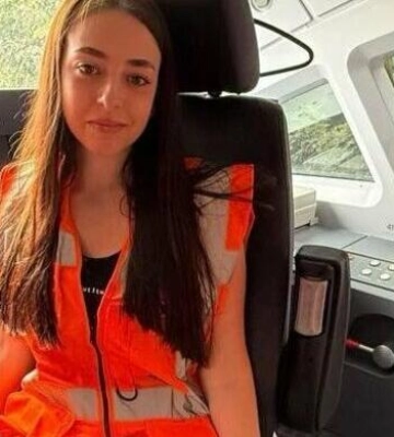 Їй було лише 19: стало відомо ім'я загиблої провідниці на Одещині