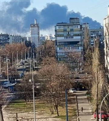 Дым от пожара на Киевщине накрывает столицу: киевлянам рекомендуют закрыть окна